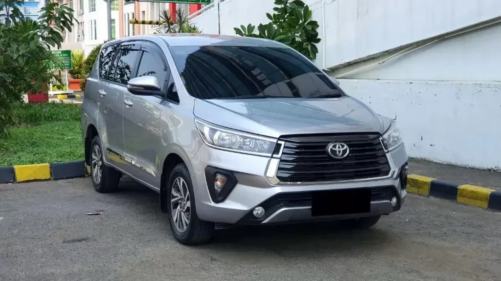 Cek Harga OTR Kijang Innova Reborn Diesel 2026, Zenix Aja Kalah Laris! harga otr kijang innova reborn diesel - Moladin