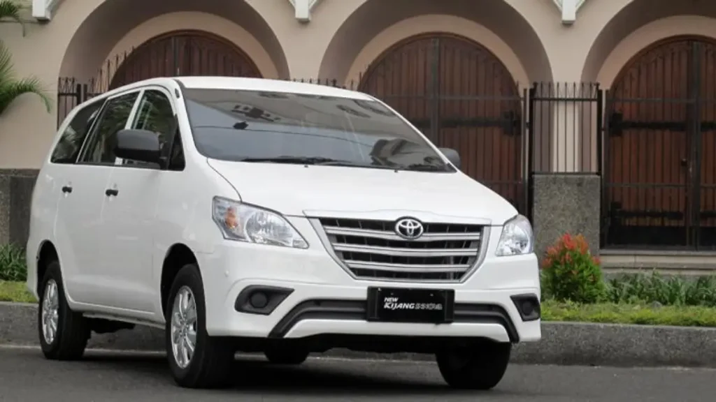 innova diesel 2015 - Moladin