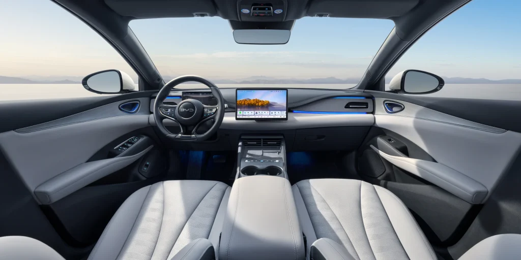 BYD Seal 6 DM Segera Hadir di Indonesia? Ini Bocoran Spesifikasi dan Keunggulannya! interior byd seal 6 dm - Moladin