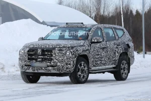 Interior Pajero Terbaru Mulai Terungkap, Tetap Andalkan Identitas SUV Tangguh