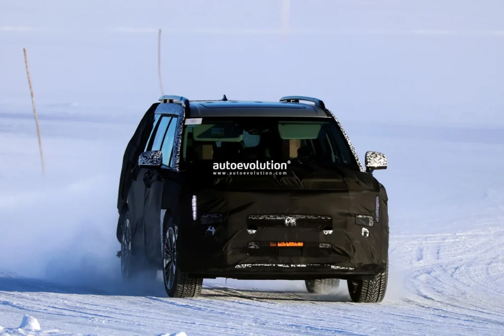 Hyundai SANTA FE EREV Meluncur 2027, SUV Listrik yang Tak Takut Kehabisan Daya jarak tempuh Hyundai Santa Fe EREV - Moladin