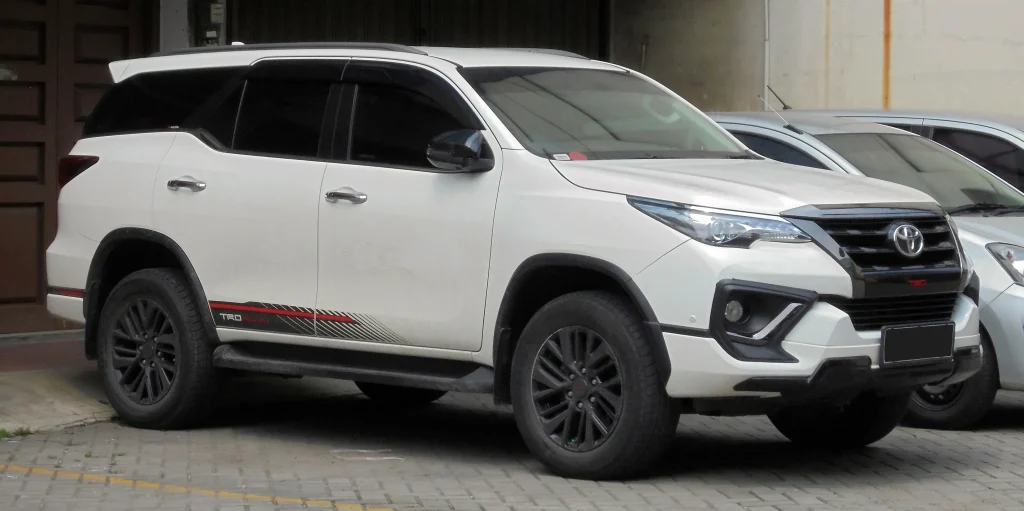 kelebihan fortuner 2020 - Moladin