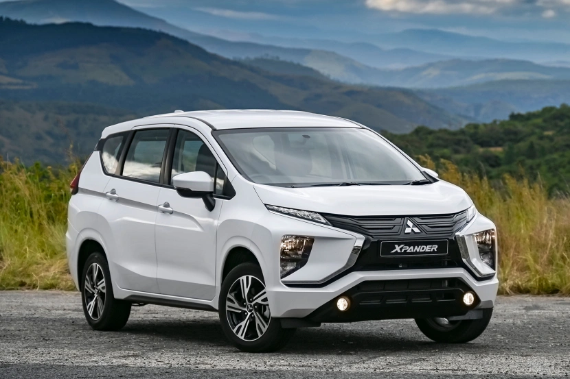 7 Mobil Bekas untuk Grab yang Hemat BBM dan Minim Perawatan, Mulai Rp57 Jutaan! mitsubishi xpander mobil bekas untuk grab - Moladin