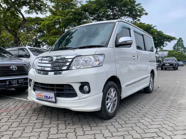 mobil mpv bekas juni - Moladin