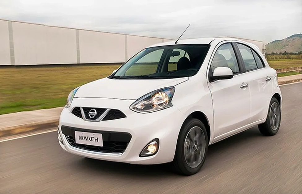 7 City Car Bekas Terbaik Juni 2026: Gesit, Irit, & Ramah di Kantong! nissan march - Moladin