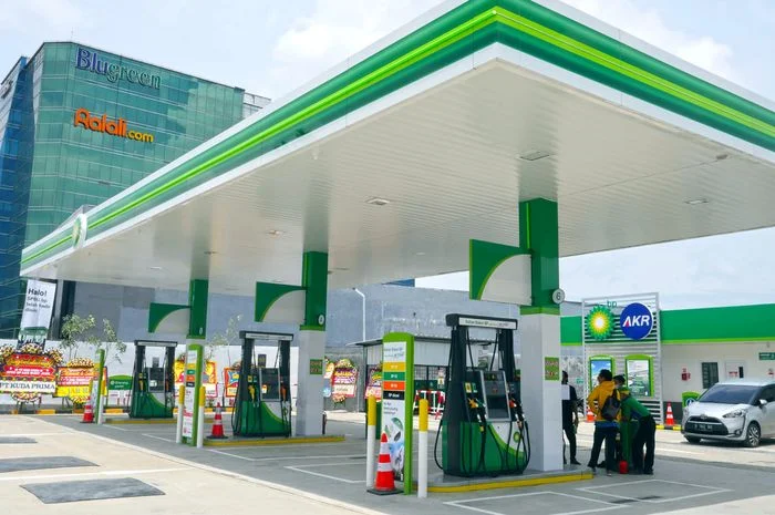 SPBU BP Ikut Naikkan Harga BBM, BP 92 Kini Tembus Rp16.670 per Liter! spbu bp naikkan harga bbm - Moladin