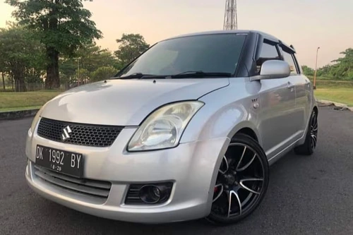 Mulai 70 Jutaan! Cek Harga Mobil Hatchback Bekas Juni 2026 Paling Worth It suzuki swift mobil hatchback bekas - Moladin