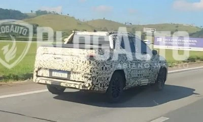 toyota corolla pikap tertangkap kamera - Moladin