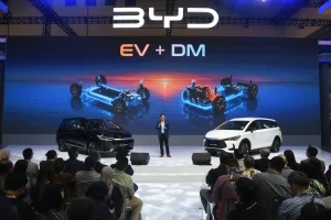 BYD Sealion 7