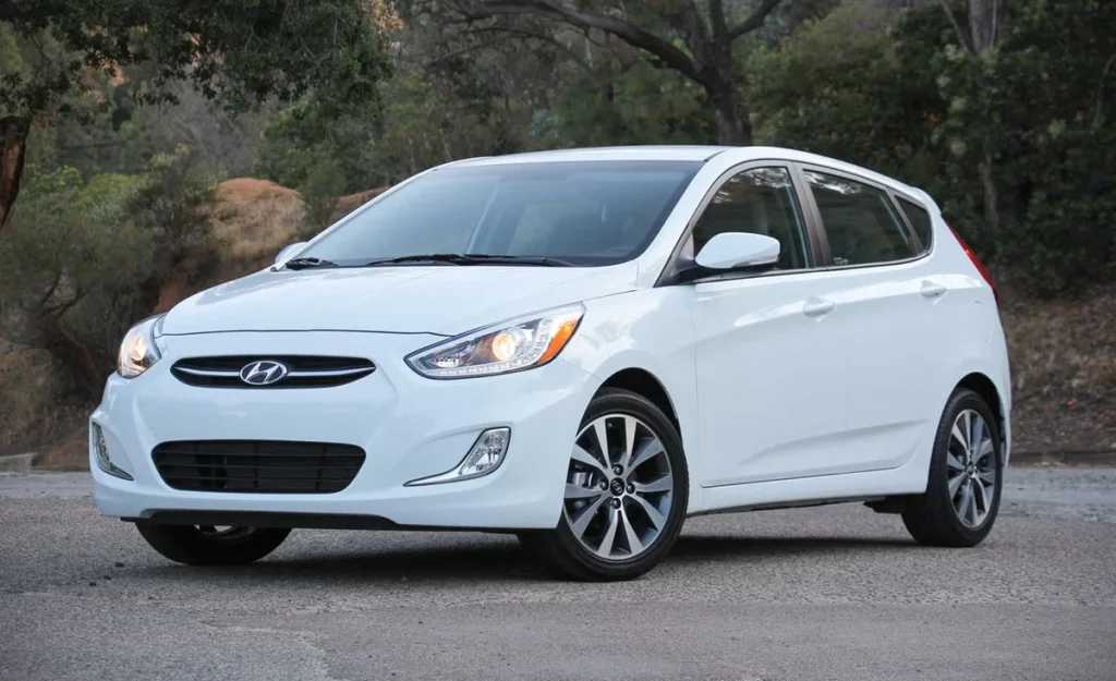 7 Mobil Korea Bekas Termurah 2026 Mulai Rp30 Jutaan, Masih Layak Dibeli? Hyundai Accent mobil Korea bekas termurah - Moladin