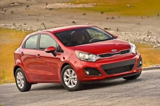 7 Mobil Korea Bekas Termurah 2026 Mulai Rp30 Jutaan, Masih Layak Dibeli? Kia Rio mobil Korea bekas termurah - Moladin