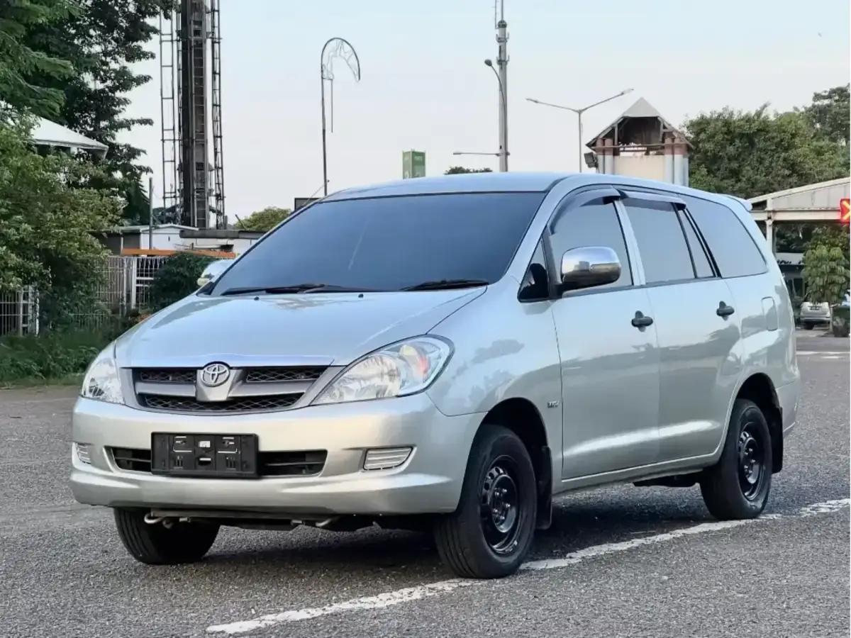 Kijang Innova Matik 2015 Bekas: Harga Mulai Rp150 Jutaan, Masih Layak Dibeli? Kijang Innova Matik 2015 Bekas: Harga Mulai Rp150 Jutaan, Masih Layak Dibeli?
