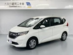 10 MPV 100 Jutaan dengan Kabin Senyap & Suspensi Empuk, Nyaman Buat Keluarga!
