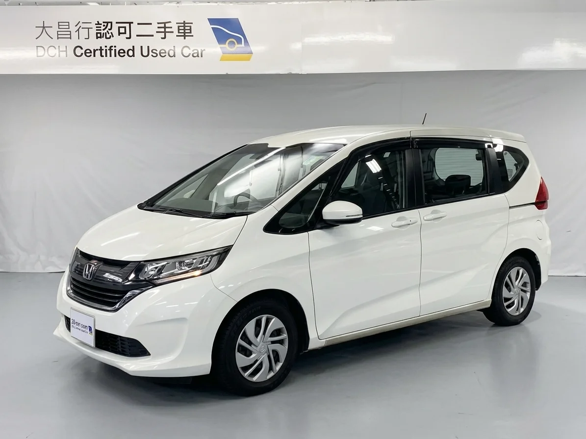10 MPV 100 Jutaan dengan Kabin Senyap & Suspensi Empuk, Nyaman Buat Keluarga! 10 MPV 100 Jutaan dengan Kabin Senyap & Suspensi Empuk, Nyaman Buat Keluarga!