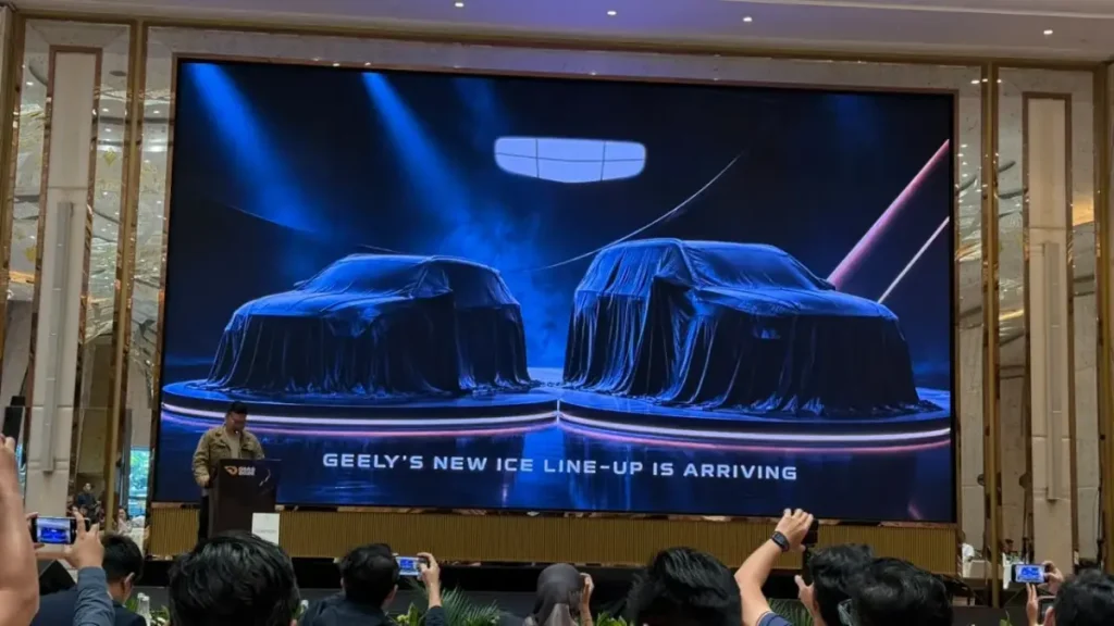 Mobil listrik baru - Moladin