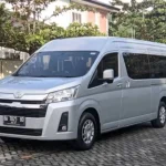 4 Pilihan Toyota Hiace Bekas yang Paling Dicari Pengusaha Travel! - Tuwaga