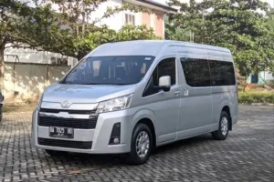 4 Pilihan Toyota Hiace Bekas yang Paling Dicari Pengusaha Travel!