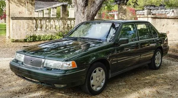 7 Mobil Eropa Murah di Bawah 50 Juta, Ada BMW hingga Mercy! Volvo 960 mobil Eropa bekas di bawah 50 juta - Moladin