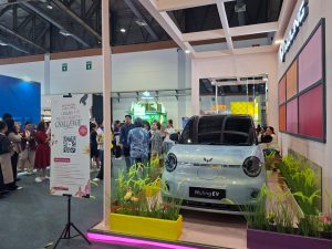 Edukasi EV Lewat Cara Seru, Wuling Hadirkan Booth Interaktif di Jakarta X Beauty 2026