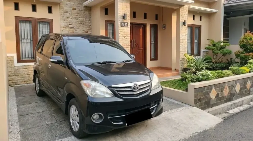 avanza bekas