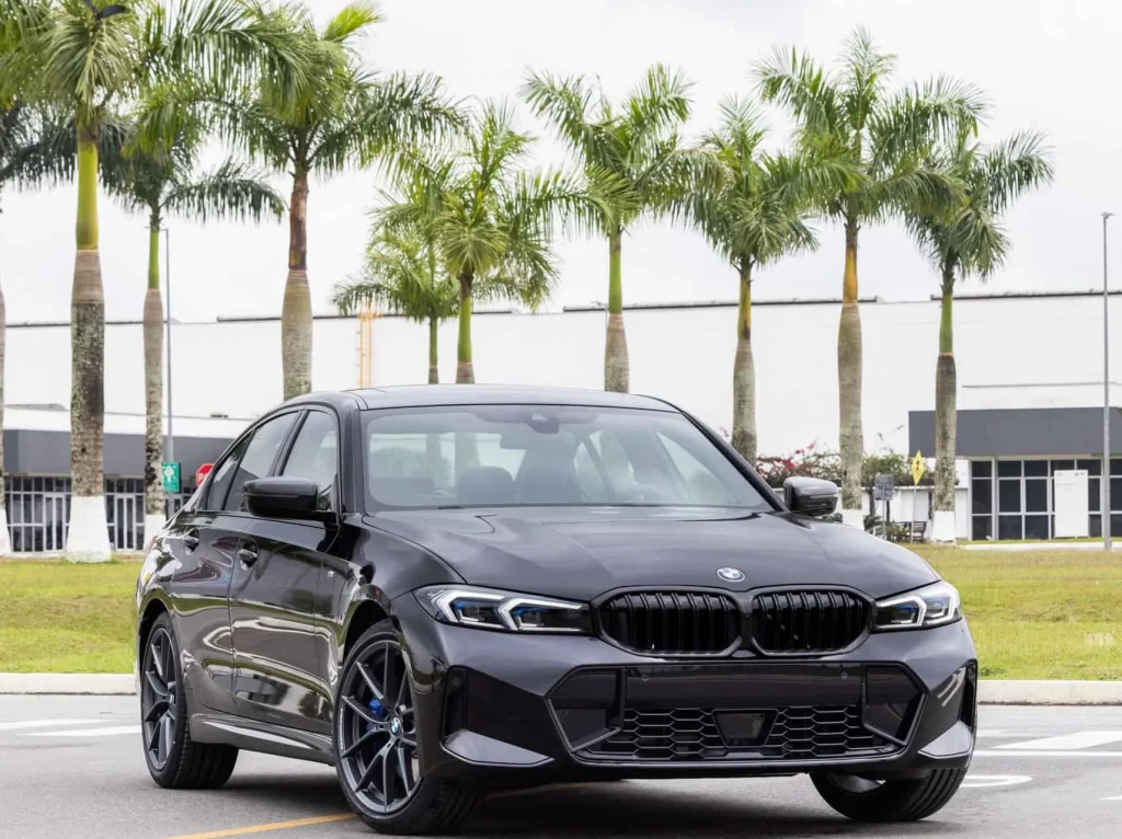 bmw 320i sport - Moladin