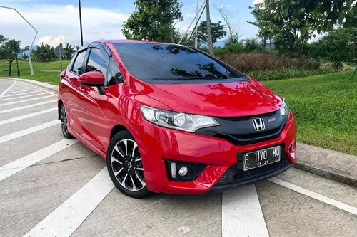 eksterior honda jazz rs - Moladin