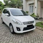 Harga Suzuki Ertiga GX 2013 Bekas, Pilihan Mobil Keluarga Murah yang Banyak Diburu - Tuwaga