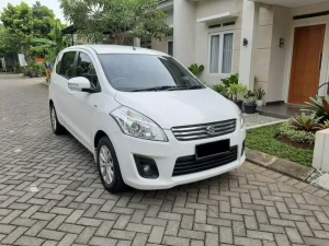 Harga Suzuki Ertiga GX 2013 Bekas, Pilihan Mobil Keluarga Murah yang Banyak Diburu