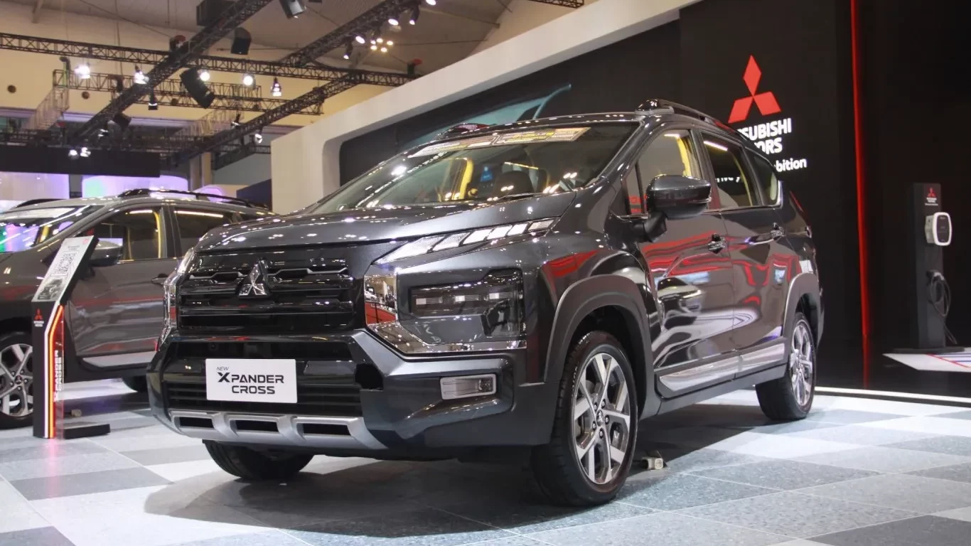 Harga OTR Mobil Xpander & Xpander Cross Juli 2026 Naik, Ultimate Tembus Segini! Harga OTR Mobil Xpander & Xpander Cross Juli 2026 Naik, Ultimate Tembus Segini!