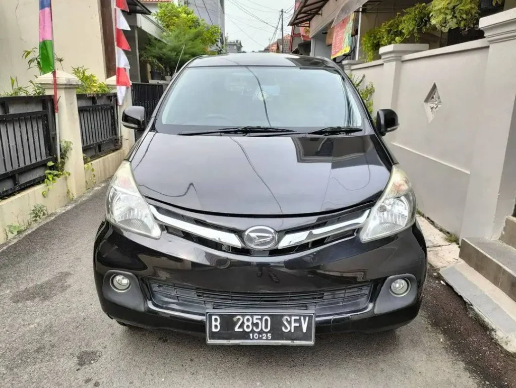 Xenia 2015 Bekas Masih Layak Dibeli? Simak Harga, Pajak, dan Tips Membelinya! harga mobil bekas xenia 2015 - Moladin