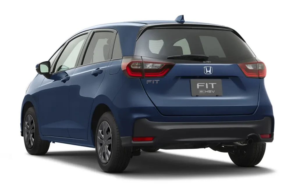 honda fit bagian belakang