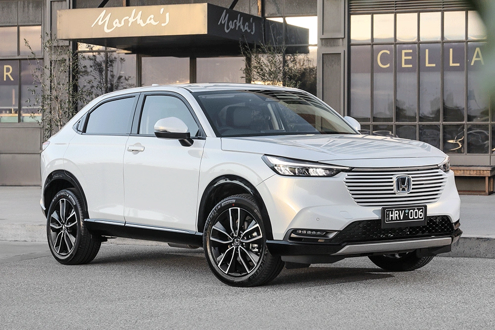 Duel Sengit SUV Hybrid: Mitsubishi XForce Hybrid vs Honda HR-V HEV, Pilih Mana? honda hr-v hev - Moladin