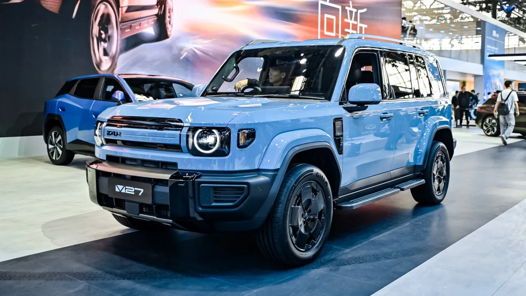 iCar V27 siap debut - Moladin