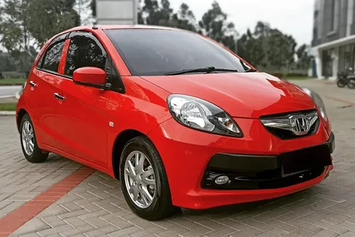 Harga Honda Brio Satya S 2015 Bekas, Mobil Irit BBM dengan Perawatan Mudah image 42