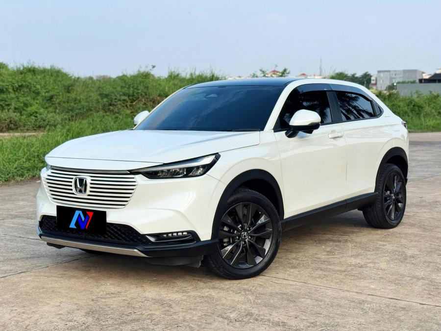 Harga HR-V SE CVT 2023 Bekas, SUV Sejuta Umat yang Harganya Kian Bersahabat image 45
