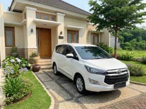 Harga Toyota Innova Reborn G M/T Bensin 2017 Bekas, Segini Pasarannya Saat Ini