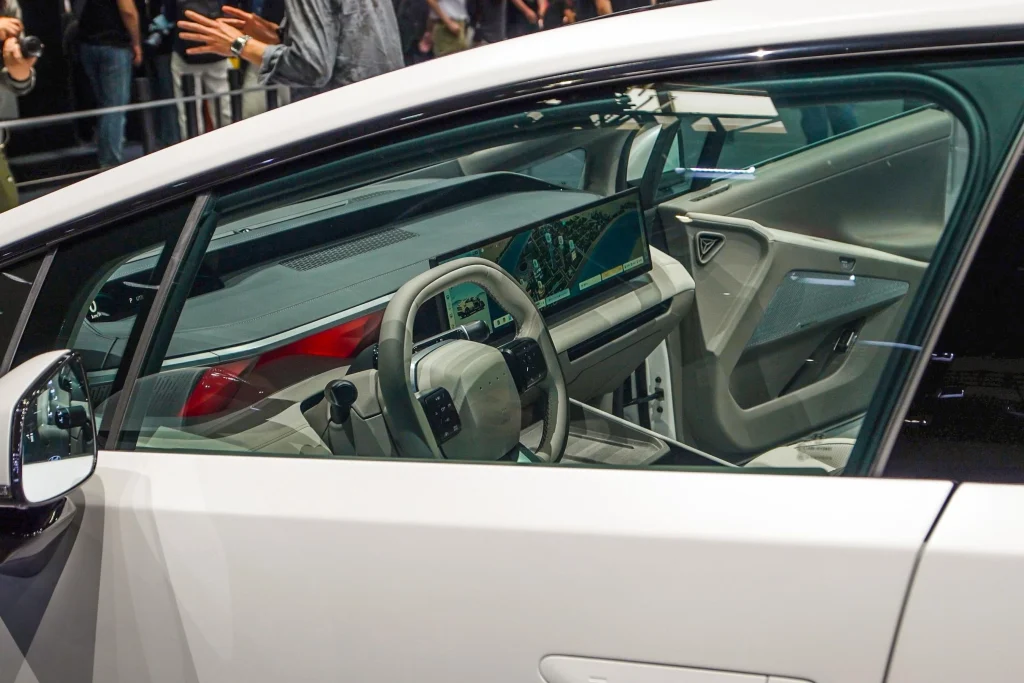 Hyundai Ioniq V Tampil Berbeda, Bawa 8 Pilihan Warna & Kabin Serba Digital! interior Hyundai Inoiq V - Moladin