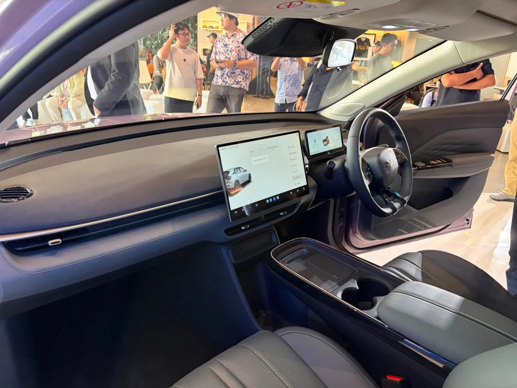 Spesifikasi BAIC T1: EV Kabin Lapang dengan Jarak Tempuh Hingga 425 Km interior baic t1 - Moladin