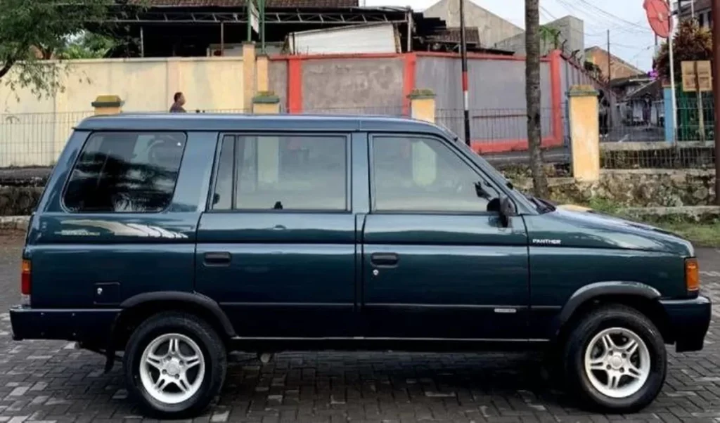 mobil diesel isuzu panther 1997 - Moladin