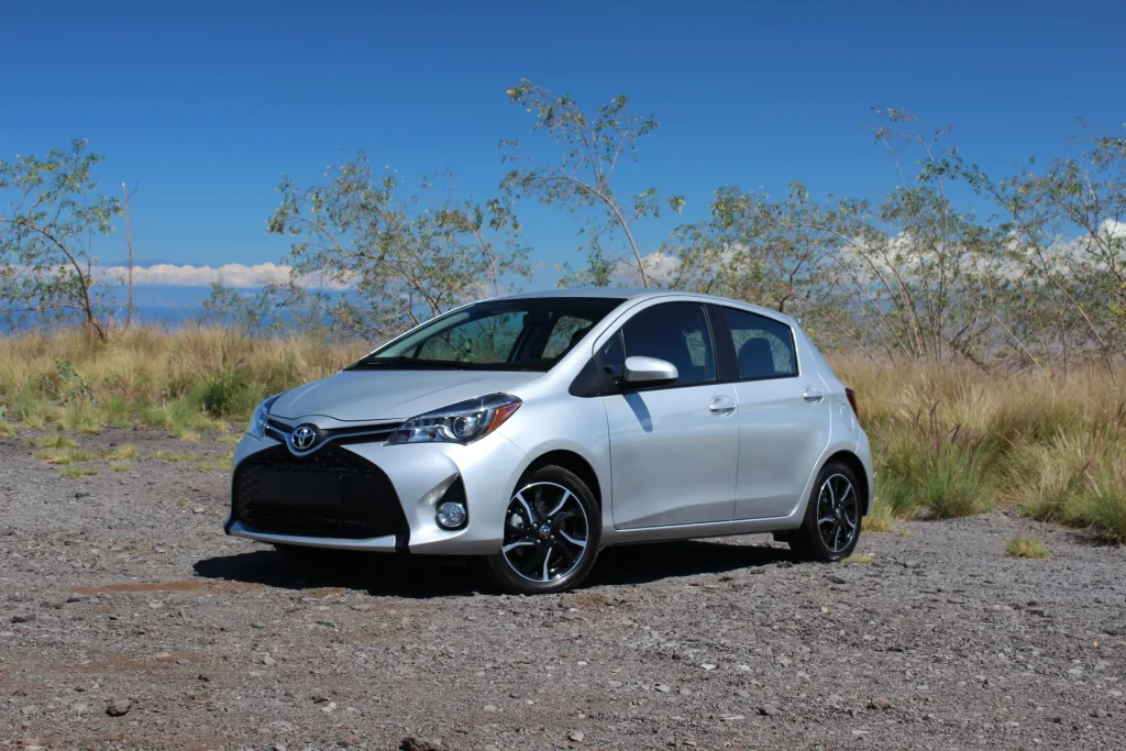 kelebihan Toyota Yaris 2015 matic - Moladin