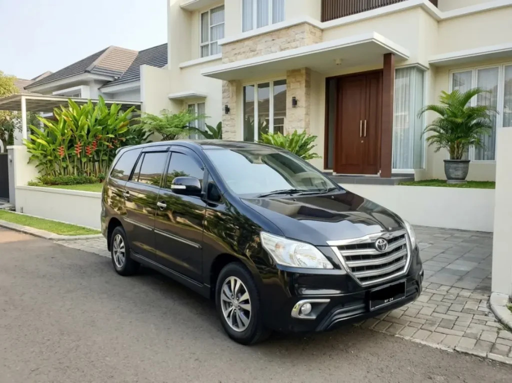 kijang innova 2014