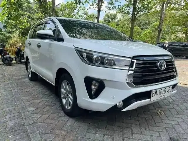 mobil bekas innova bensin 2022 - Moladin