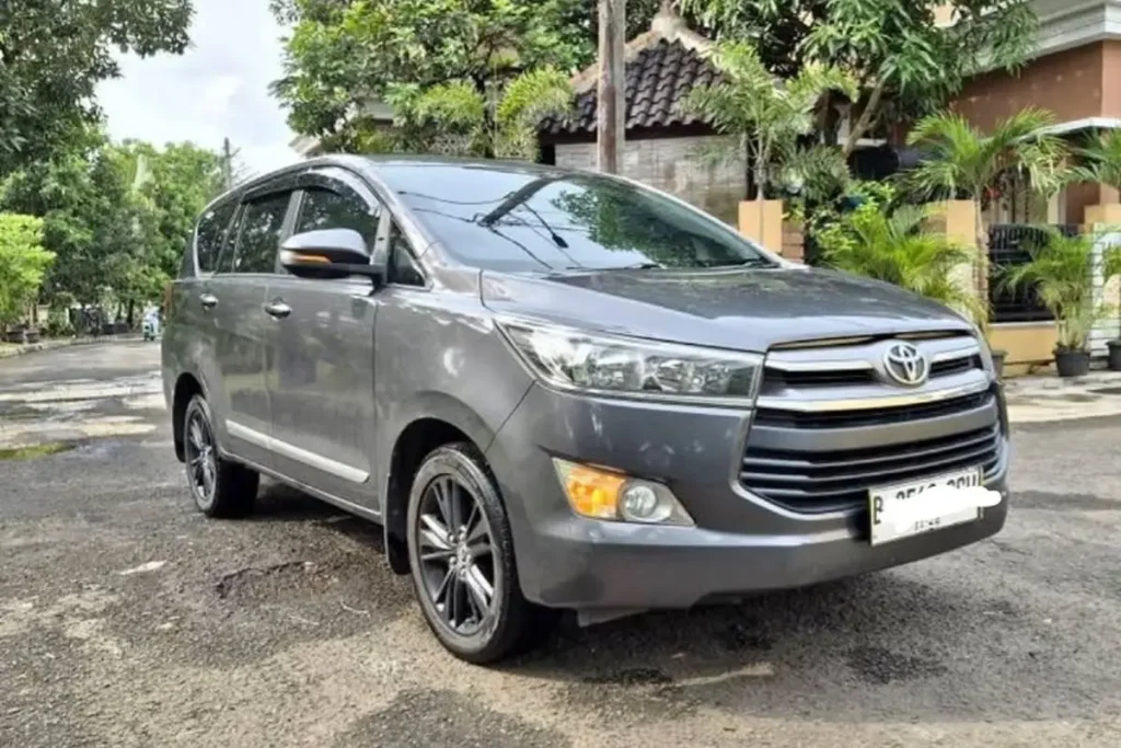 Mobil Bekas Innova Reborn 2019: Harga, Spesifikasi, Kelebihan, dan Tips Membeli mobil bekas innova reborn 2019 - Moladin