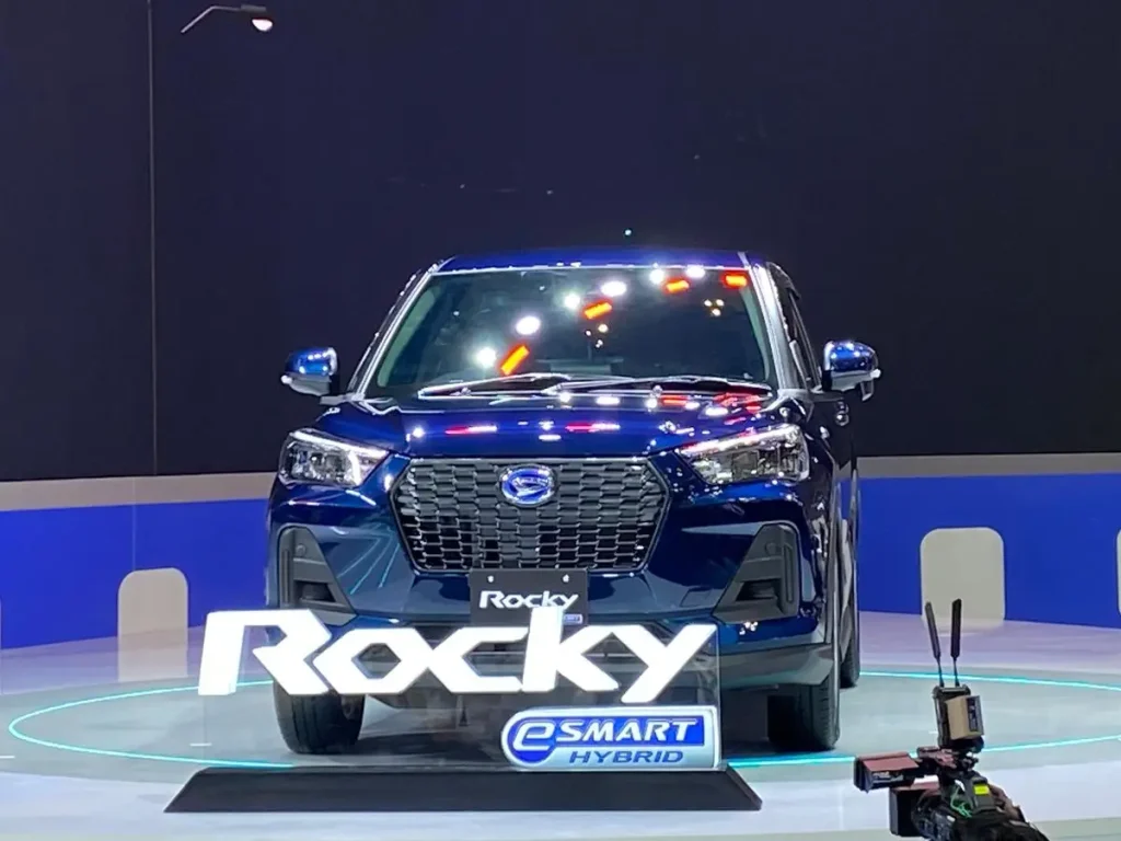 Mobil Hybrid 200 Jutaan Juli 2026, Mulai Rp274 Jutaan, Ini Pilihannya! mobil hybrid 200 jutaan juli 2026 - Moladin