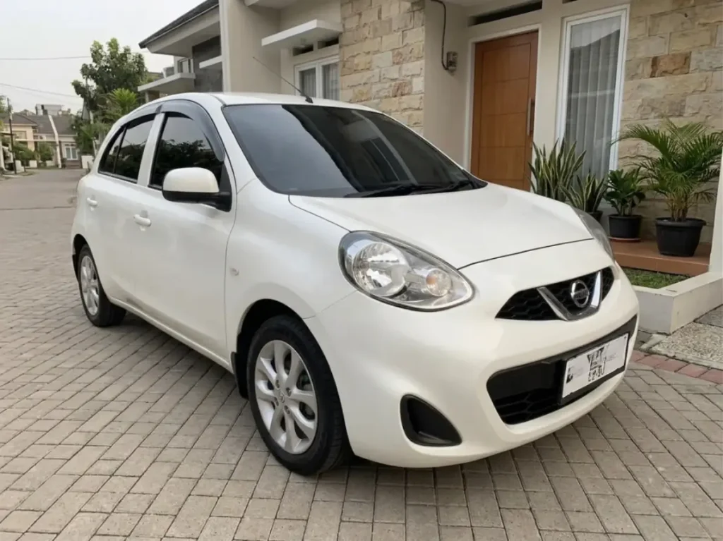 nissan march 2018