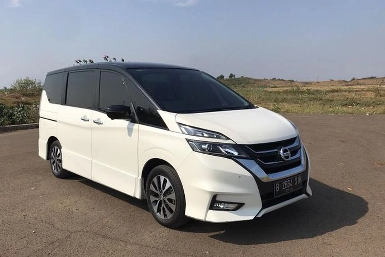 MPV Bekas 90 Jutaan Terbaik 2026, 5 Pilihan Nyaman untuk Keluarga nissan serena - Moladin