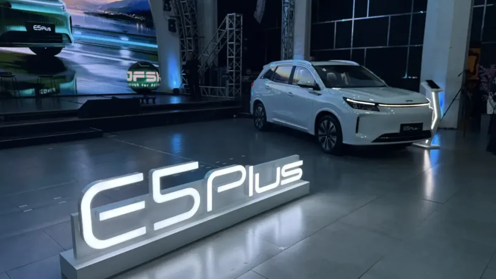 spesifikasi DFSK e5 plus - Moladin