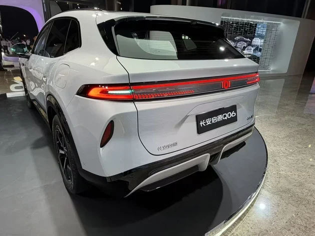 spesifikasi changan nevo q06 - Moladin