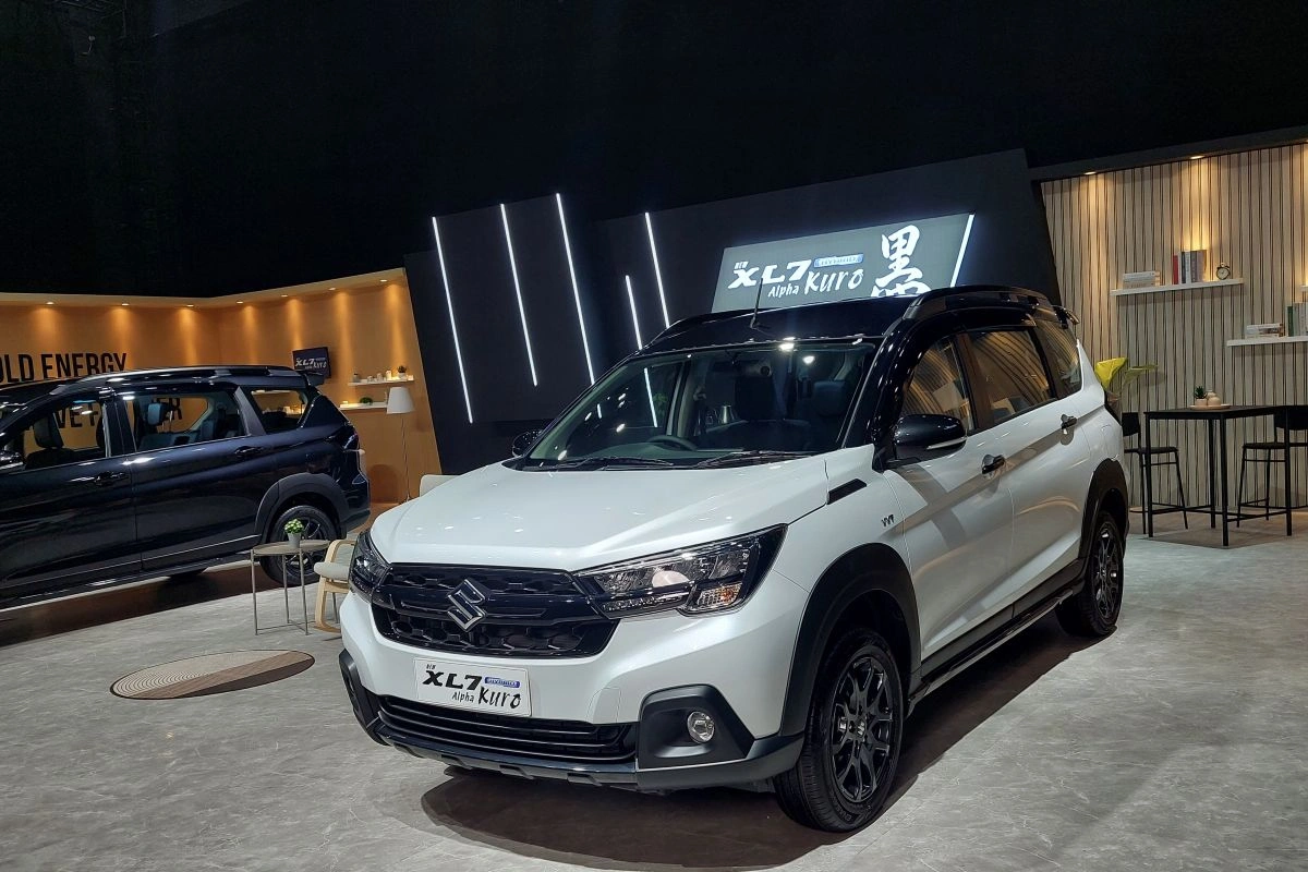 Suzuki XL7 New Alpha Hybrid 2026: Varian Tertinggi dengan Tampilan Sporty dan Fitur Paling Lengkap Suzuki XL7 New Alpha Hybrid 2026: Varian Tertinggi dengan Tampilan Sporty dan Fitur Paling Lengkap