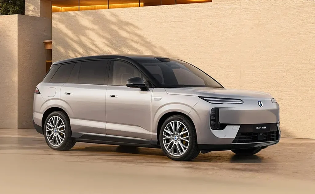 Denza N8 Resmi Muncul, SUV Listrik Premium dengan Tenaga Tembus 1.193 Hp! teknologi Denza N8 - Moladin